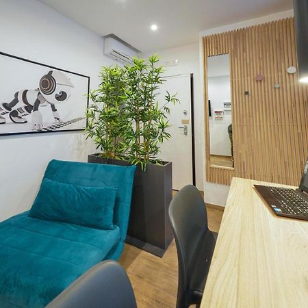 Run House 07 Rooms & Apartments Кассано-делле-Мурдже Екстер'єр фото